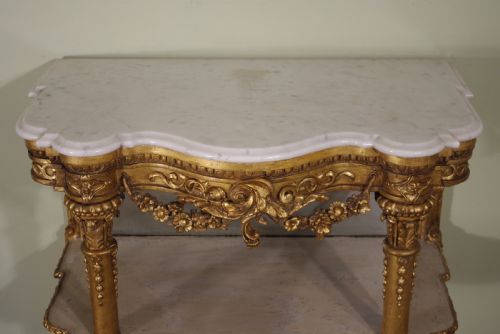 19TH CENTURY GILT CONSOLE TABLE WITH MARBLE TOP - ADDITIONAL PHOTO 3