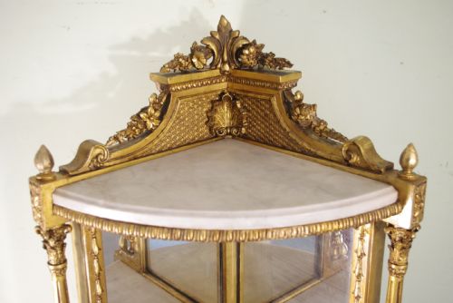 19TH CENTURY GILT CORNER WHATNOTDISPLAY STAND - ADDITIONAL PHOTO 4