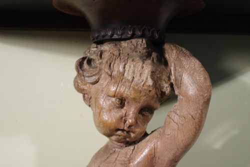 19TH CENTURY PUTTOCHERUB CONSOLE TABLE - ADDITIONAL PHOTO 2