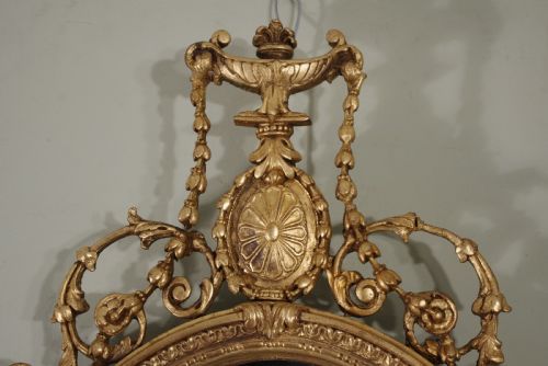 ENGLISH VICTORIAN GILT OVAL ADAM STYLE WALL MIRROR - ADDITIONAL PHOTO 3