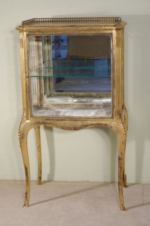 FRENCH GILT VITRINEDISPLAY CABINET - ADDITIONAL PHOTO 1