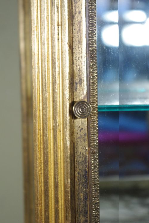 FRENCH GILT VITRINEDISPLAY CABINET - ADDITIONAL PHOTO 7