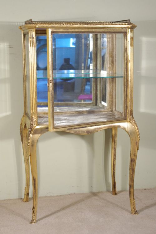 FRENCH GILT VITRINEDISPLAY CABINET - ADDITIONAL PHOTO 9