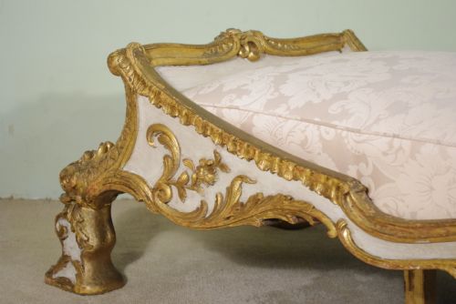 19TH CENTURY GILT CHAISE LONGUE DAY BED - ADDITIONAL PHOTO 15