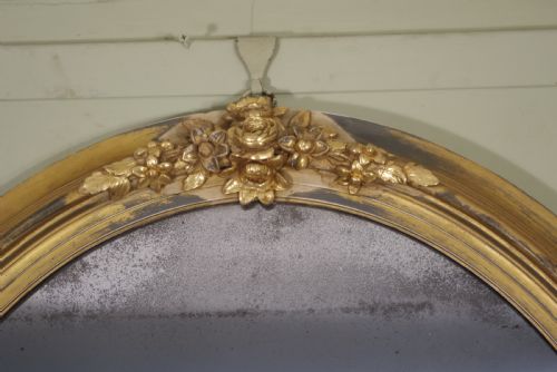 ENGLISH VICTORIAN GILT OVAL WALLOVERMANTLE MIRROR - ADDITIONAL PHOTO 4