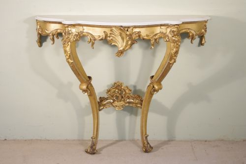 19TH CENTURY FRENCH GILT CONSOLE TABLE WITH MARBLE TOP - ADDITIONAL PHOTO 1