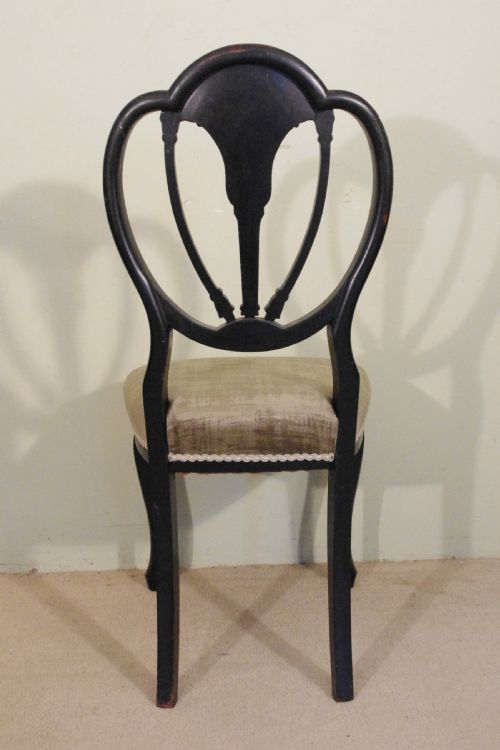 SET OF FOUR BLACK LACQUER AND GILT CHINOISERIE CHAIRS - ADDITIONAL PHOTO 6