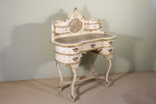1920'S FRENCH PAINTED AND PARCELGILT DRESSING TABLE - ADDITIONAL PHOTO 2