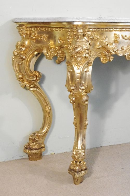 19TH CENTURY ENGLISH GILT CONSOLE TABLE WITH MARBLE TOP - ADDITIONAL PHOTO 3