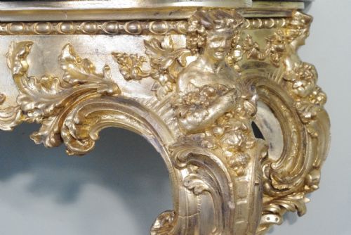 19TH CENTURY ENGLISH GILT CONSOLE TABLE WITH MARBLE TOP - ADDITIONAL PHOTO 10