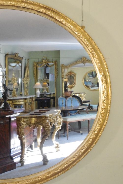 ENGLISH VICTORIAN GILT VERY LARGE OVAL OVERMANTLEWALL MIRROR - ADDITIONAL PHOTO 2