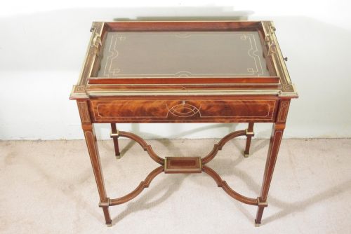 EDWARDIAN BRASS INLAID MAHOGANY DRINKSTEASERVING TABLE - ADDITIONAL PHOTO 2