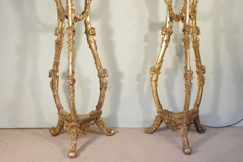 STUNNING PAIR OF CRYSTAL CANDELABRA LIGHTS ON GILT TORCHERES - ADDITIONAL PHOTO 4