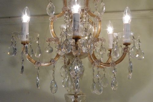 STUNNING PAIR OF CRYSTAL CANDELABRA LIGHTS ON GILT TORCHERES - ADDITIONAL PHOTO 8