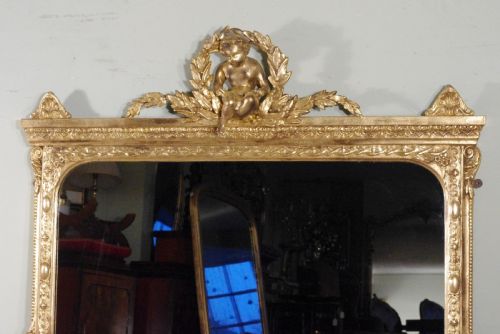 ENGLISH VICTORIAN GILT LARGE OVERMANTLE MIRROR WITH PUTTO CRESTING - ADDITIONAL PHOTO 1