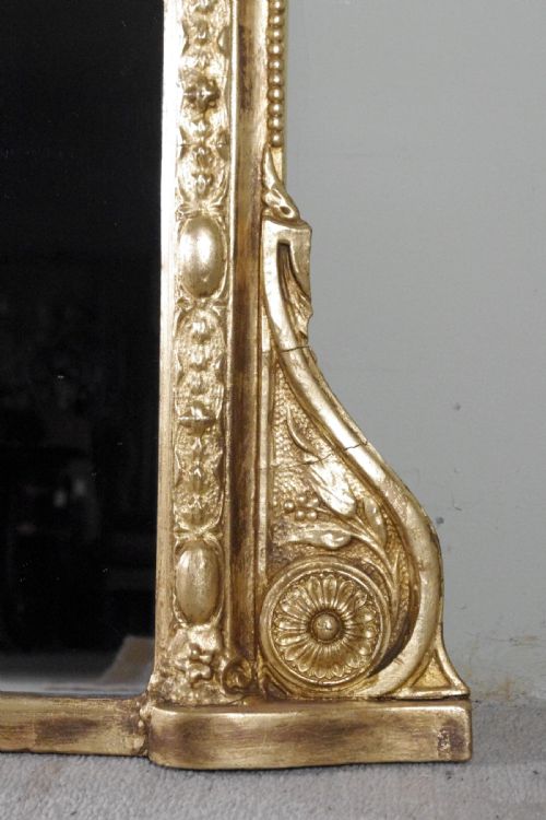 ENGLISH VICTORIAN GILT LARGE OVERMANTLE MIRROR WITH PUTTO CRESTING - ADDITIONAL PHOTO 5