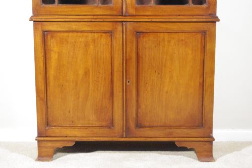 SMALL EDWARDIAN MAHOGANY BOOKCASE - ADDITIONAL PHOTO 3
