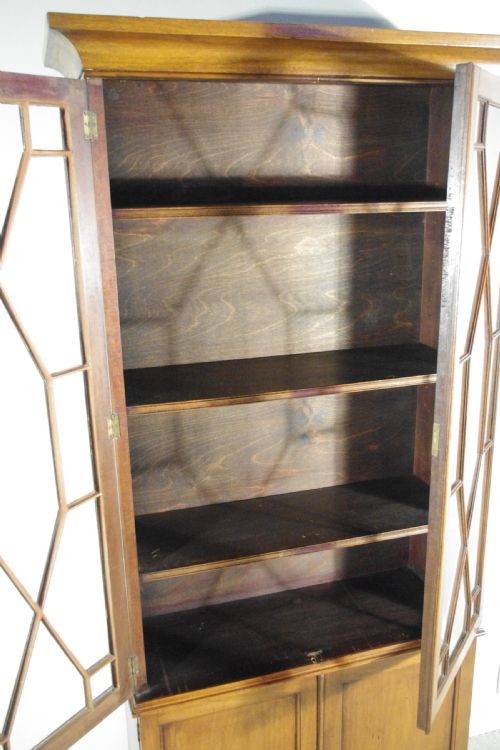 SMALL EDWARDIAN MAHOGANY BOOKCASE - ADDITIONAL PHOTO 7