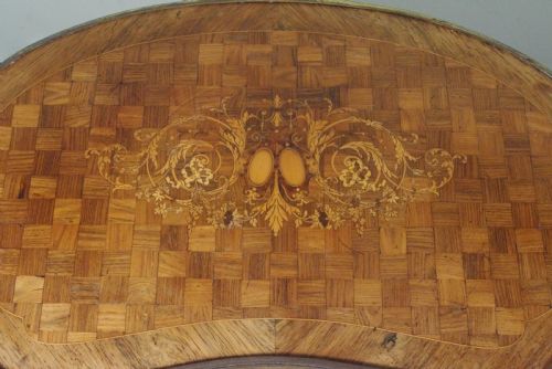 FRENCH ORMOLU MOUNTED KINGWOOD WORKOCCASIONAL TABLE WITH PARQUETRY AND MARQUETRY INLAY - ADDITIONAL PHOTO 6