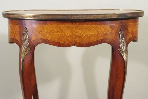 FRENCH ORMOLU MOUNTED KINGWOOD WORKOCCASIONAL TABLE WITH PARQUETRY AND MARQUETRY INLAY - ADDITIONAL PHOTO 14