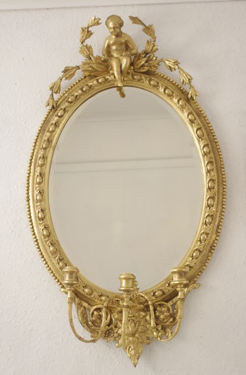 PAIR OF VICTORIAN GILT OVAL GIRANDOLE MIRRORS WITH PUTTO CRESTING - ADDITIONAL PHOTO 3