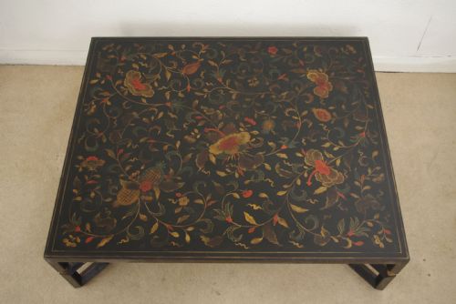 CHINESE BLACK LACQUER AND PARCELGILT LARGE LOW TABLECOFFEE TABLE - ADDITIONAL PHOTO 5