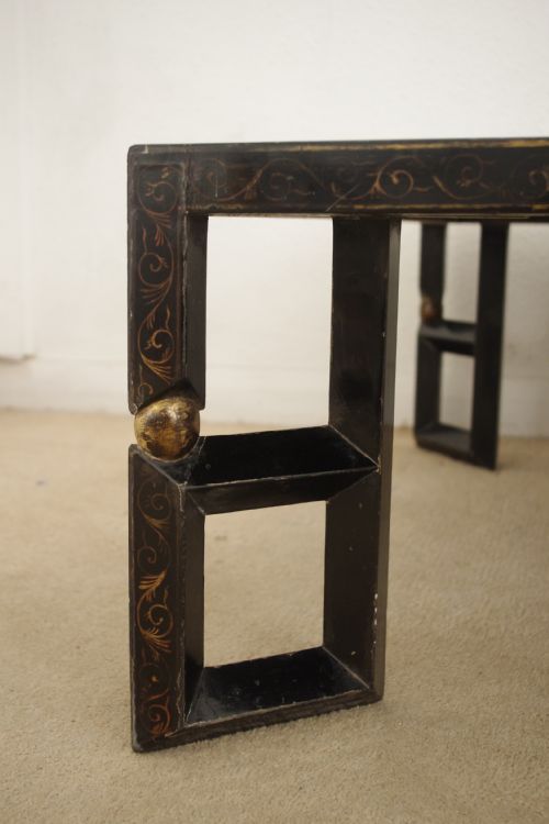 CHINESE BLACK LACQUER AND PARCELGILT LARGE LOW TABLECOFFEE TABLE - ADDITIONAL PHOTO 10