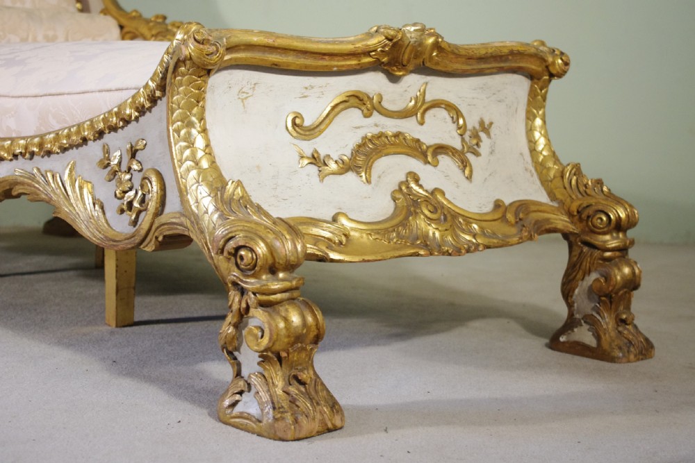 19th Century Gilt Chaise Longue Day Bed View III