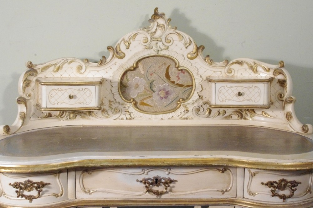 1920's French Painted and Parcel-Gilt Dressing Table View VII