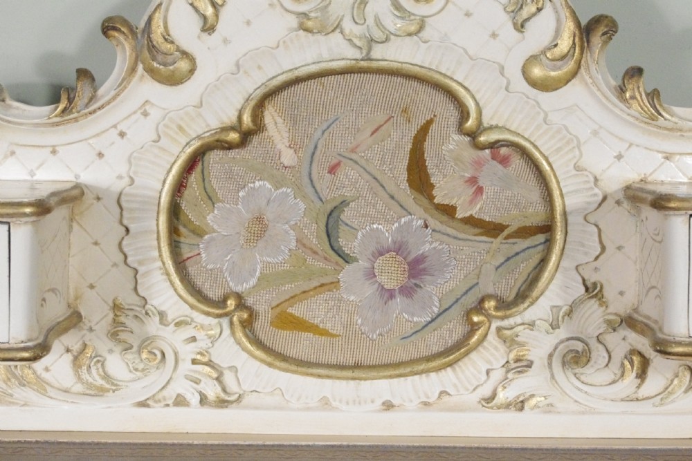 1920's French Painted and Parcel-Gilt Dressing Table View IX
