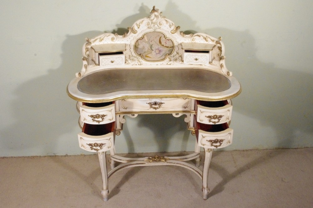 1920's French Painted and Parcel-Gilt Dressing Table View XVI