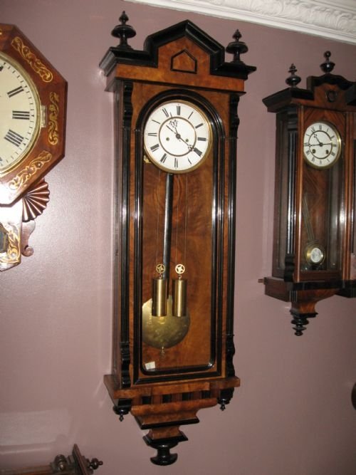Double Weight Vienna Wall Clock