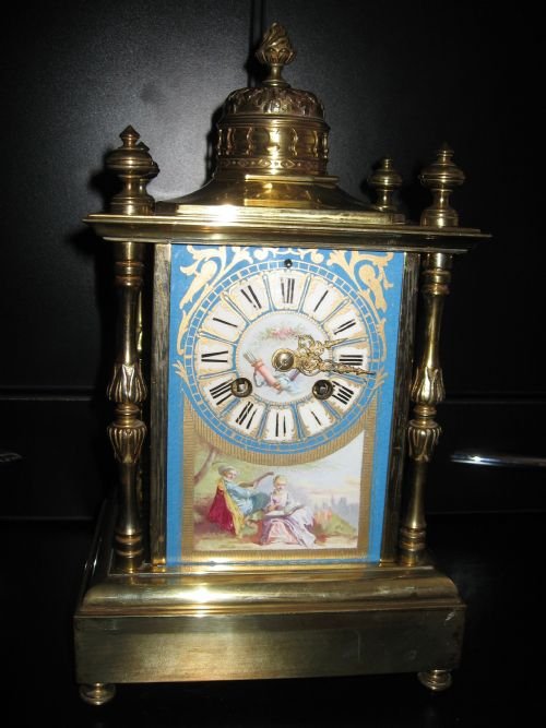Mantle Clock