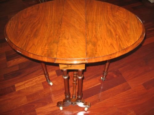 Small Sutherland Table