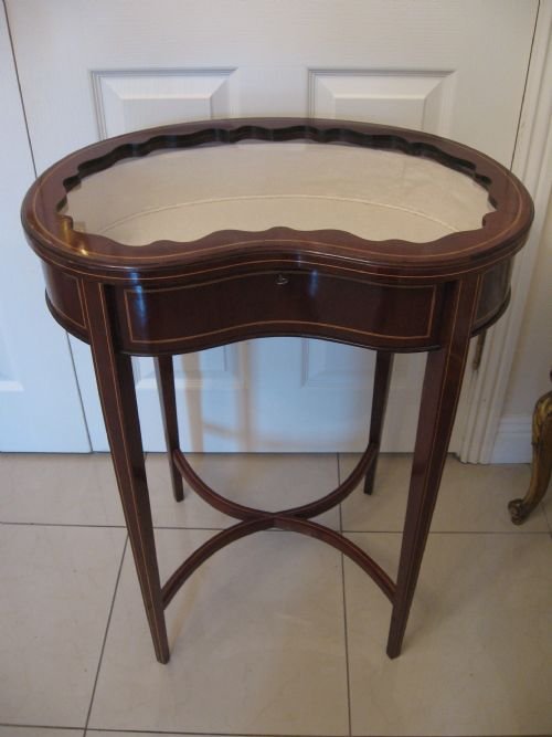 Bijouterie Table