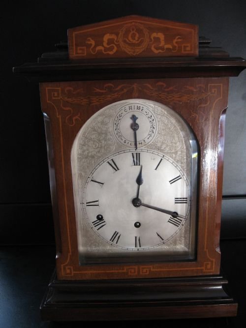 Bracket Clock