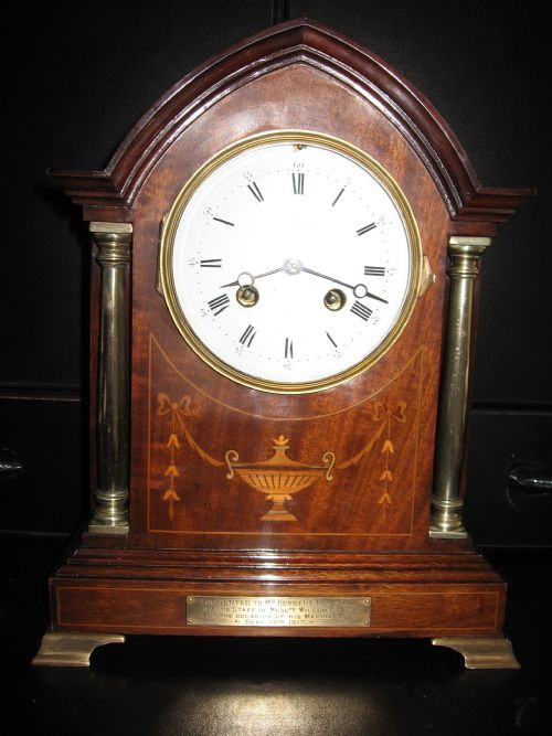 Mantle Clock