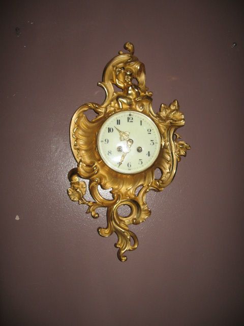 Cartel Clock