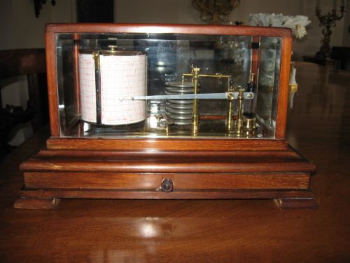 Barograph