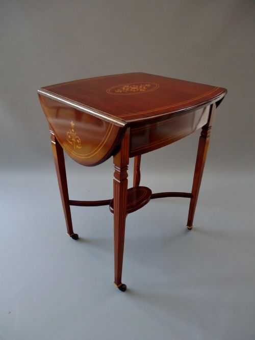 A Mahogany Pembroke Table