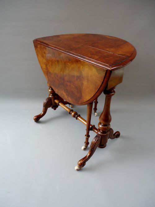 A Victorian Period Baby / Miniature Sutherland Table