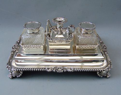 A High Quality Silver Desk Stand
