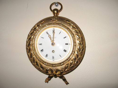 Antique Sedan Clock