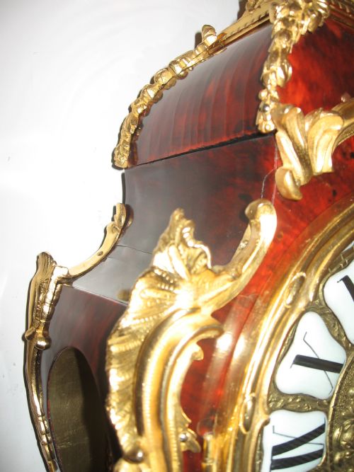 ANTIQUE FRENCH ORMOLU AND FAUX TORTOISESHELL CLOCK AND BRACKET - ADDITIONAL PHOTO 2