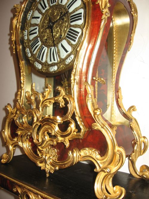 ANTIQUE FRENCH ORMOLU AND FAUX TORTOISESHELL CLOCK AND BRACKET - ADDITIONAL PHOTO 6