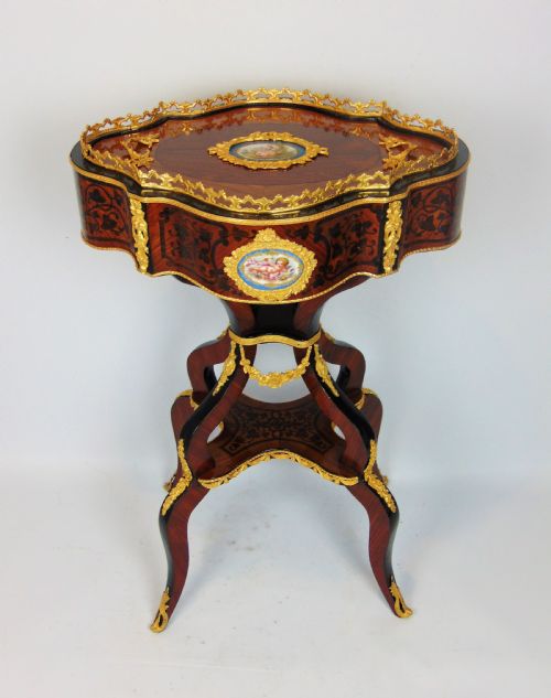A Fabulous Tulipwood Planter Jardinere French Table