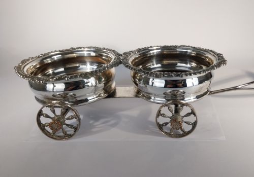 VICTORIAN SILVER PLATED WINE BOTTLE COASTER ELEGANT ANTIQUE DINING TABLE CENTREPIECE - ADDITIONAL PHOTO 9