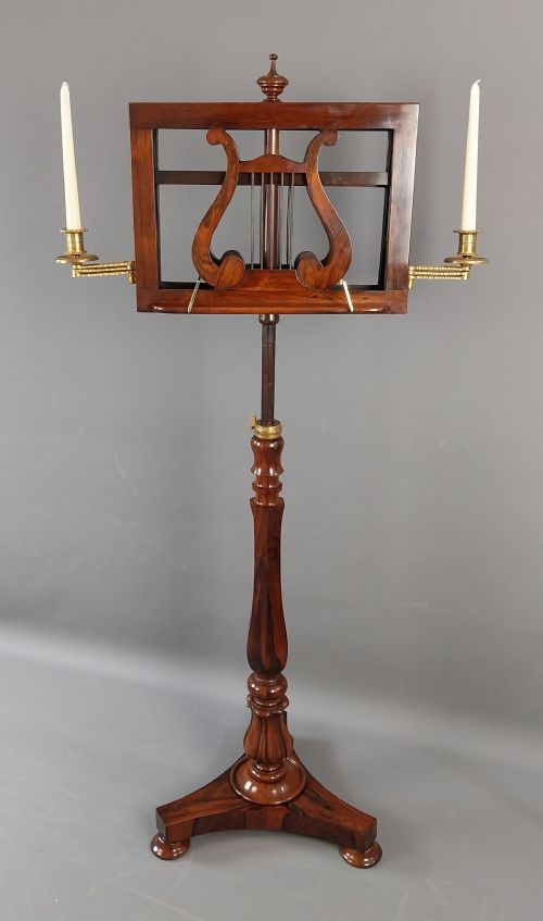 fig 2. Regency Duet Music Stand