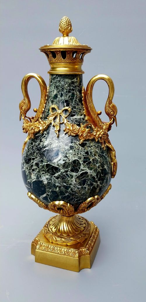 LARGE PAIR OF GREEN FRENCH MARBLE CASSOLETTES FRENCH 19TH CENTURY LOUIS XVI STYLE - ADDITIONAL PHOTO 6