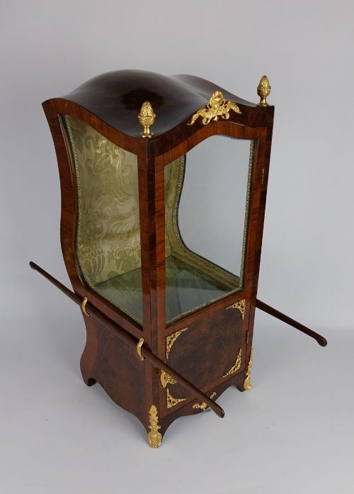 RARE FRENCH TABLE TOP SEDAN VITRINE CABINET - ADDITIONAL PHOTO 8